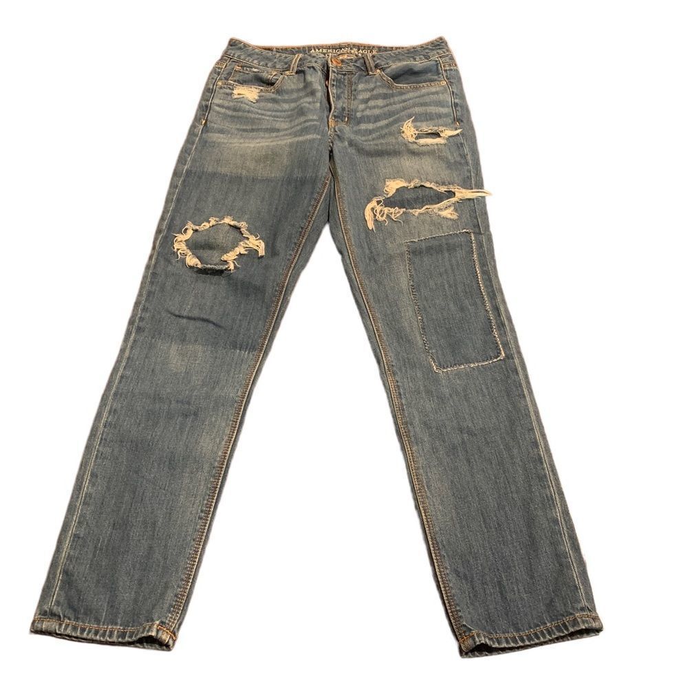 American Eagle Women’s Tomgirl Distressed Patch Button Fly Retro Jeans Size 2